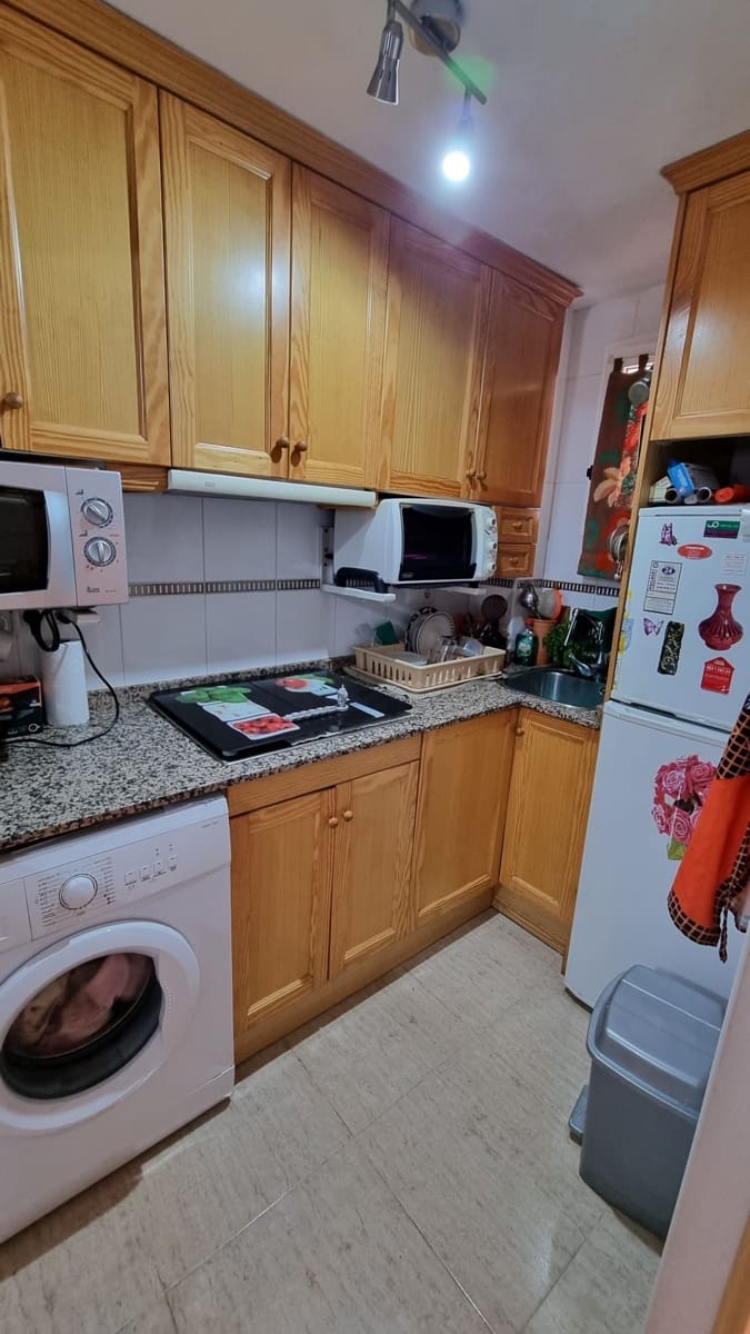 2 chambre Appartement à vendre à Torrevieja avec piscine garage - 94 000 € (Ref: 9644564)