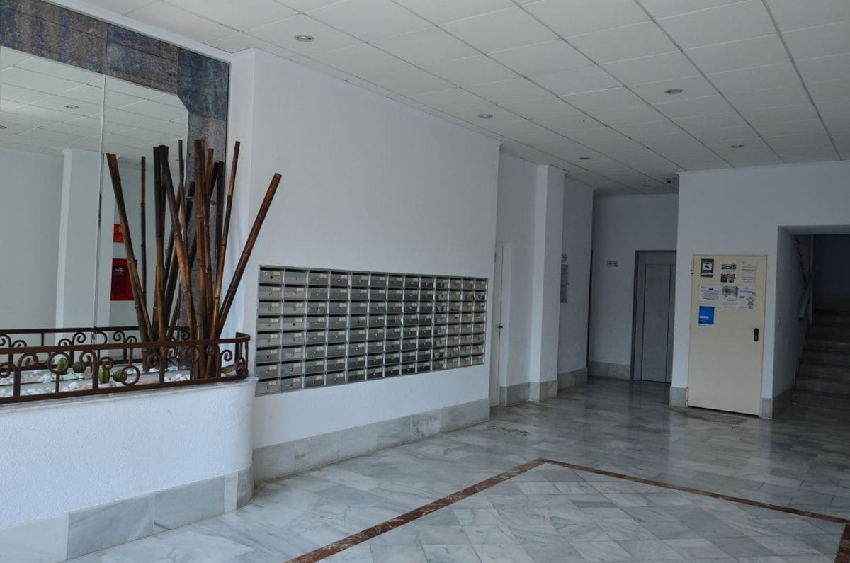 2 chambre Appartement à vendre à Torrevieja avec piscine garage - 94 000 € (Ref: 9644564)