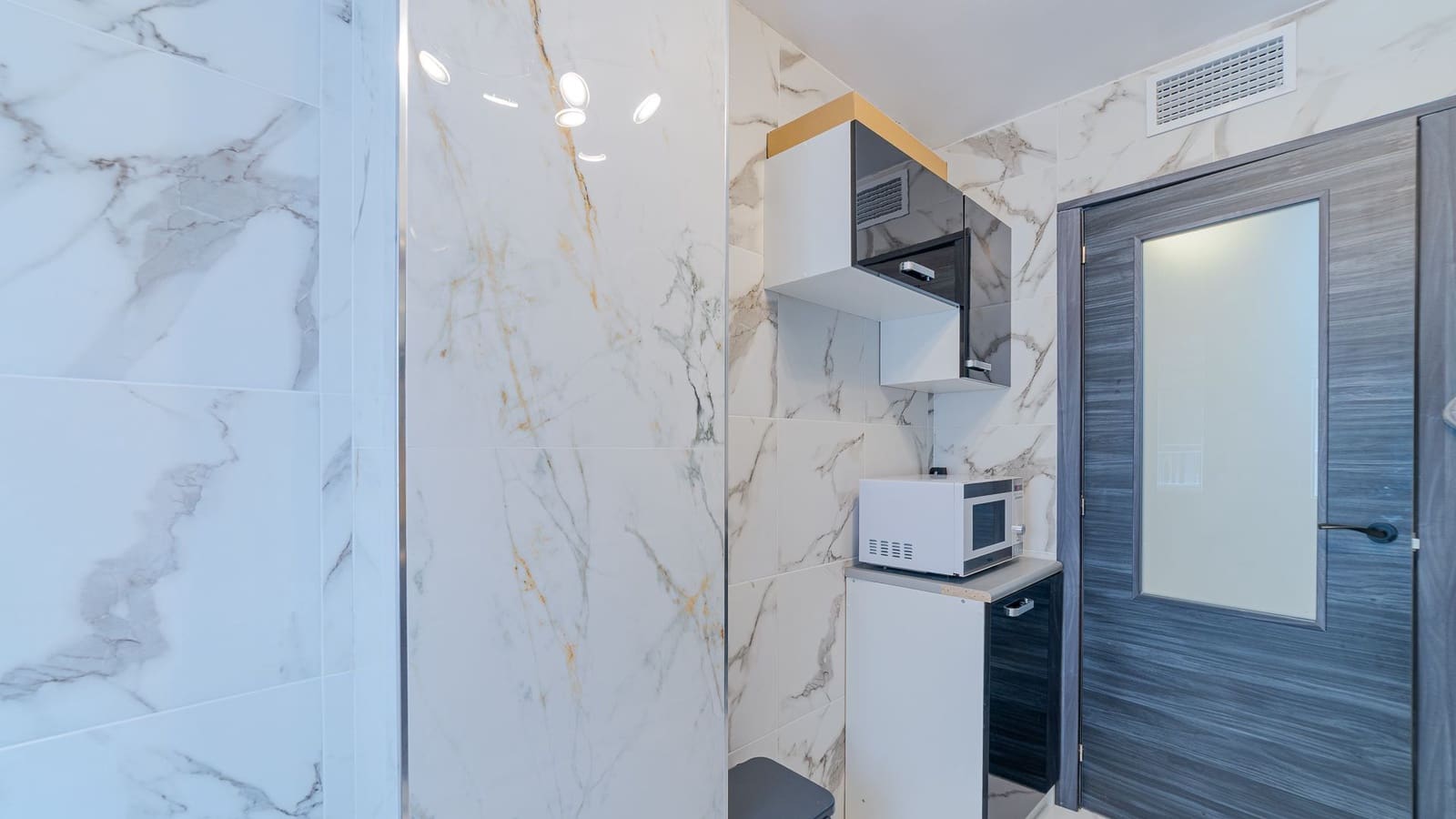 3 soveværelse Lejlighed til salg i Torrevieja - € 179.000 (Ref: 9644578)