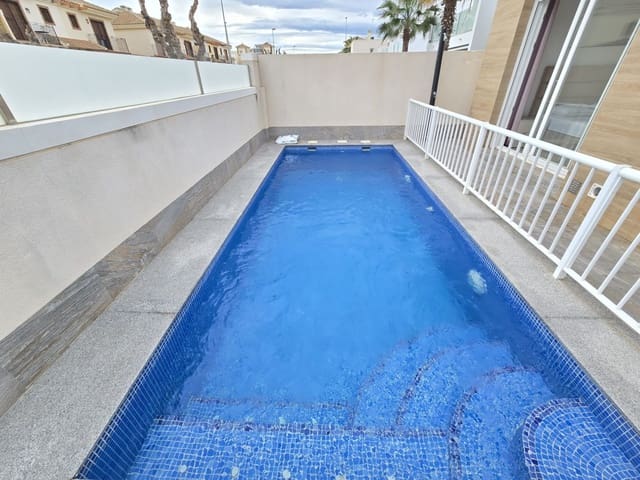 4 quarto Moradia para venda em Pilar de la Horadada com piscina garagem - 475 000 € (Ref: 9647831)