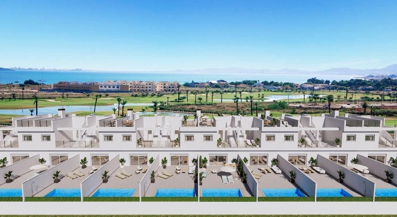 3 bedroom Townhouse for sale in Los Alcazares with pool - € 382,000 (Ref: 9707465)