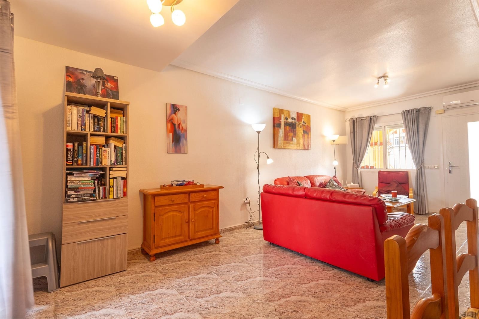 3 Zimmer Doppelhaus zu verkaufen in Torrevieja mit Pool - 196.000 € (Ref: 9711150)