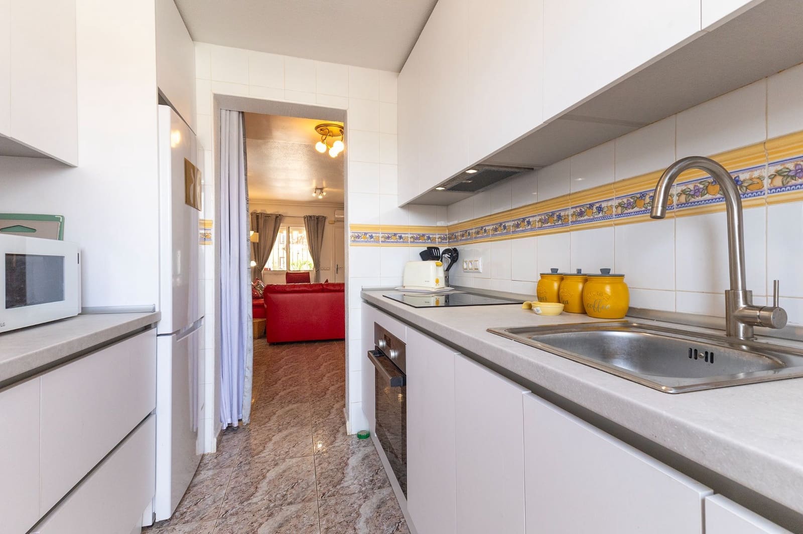 3 soveværelse Semi-Rækkehus til salg i Torrevieja med swimmingpool - € 196.000 (Ref: 9711151)