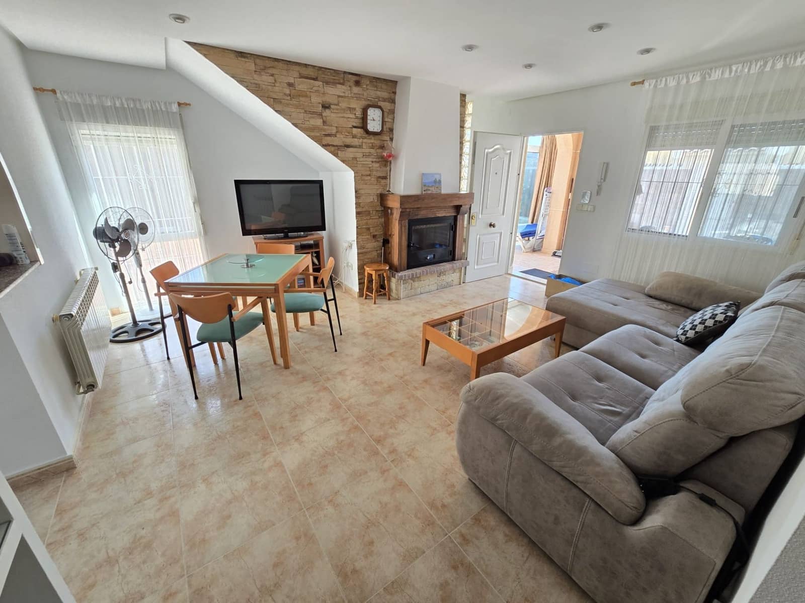 3 quarto Moradia para venda em Torrevieja com piscina garagem - 549 000 € (Ref: 9719683)