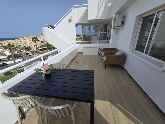 2 makuuhuone Huoneisto myytävänä paikassa Torrevieja mukana uima-altaan - 225 000 € (Ref: 9763525)