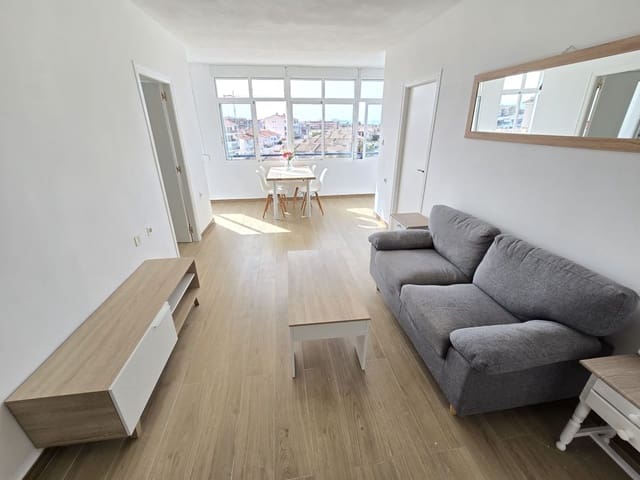 2 makuuhuone Huoneisto myytävänä paikassa Torrevieja mukana uima-altaan - 225 000 € (Ref: 9763525)