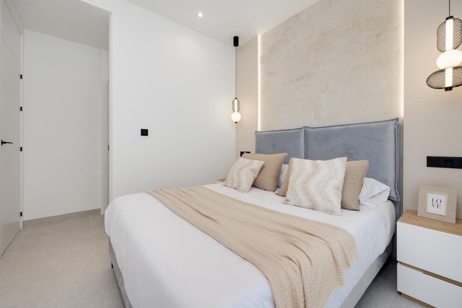 2 soveværelse Lejlighed til salg i Guardamar del Segura med swimmingpool - € 253.000 (Ref: 9790755)
