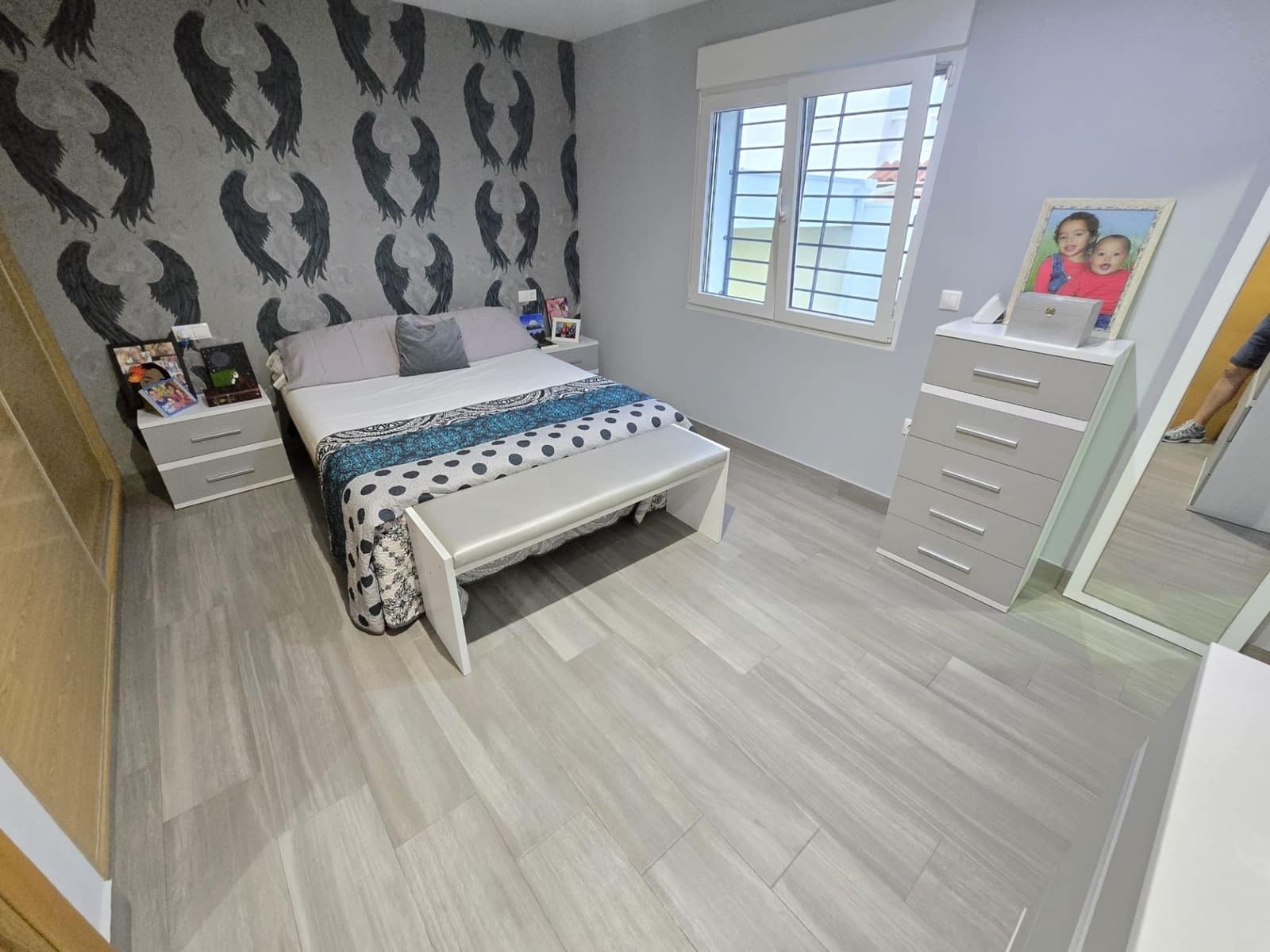 4 makuuhuone Huvila myytävänä paikassa Torrevieja mukana uima-altaan 
autotalli - 490 000 € (Ref: 9794260)