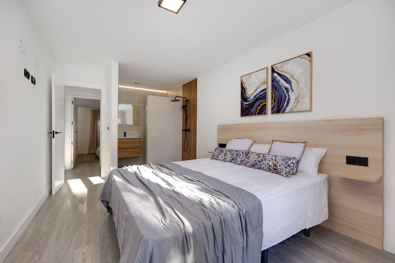 4 bedroom Villa for sale in Torrevieja with pool garage - € 395,000 (Ref: 9798912)