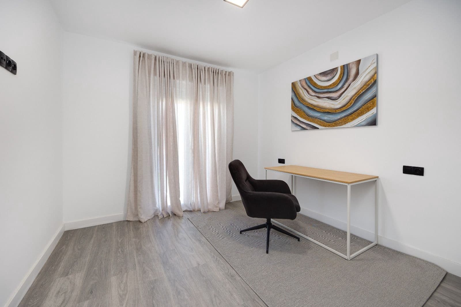 4 bedroom Villa for sale in Torrevieja with pool garage - € 395,000 (Ref: 9798912)