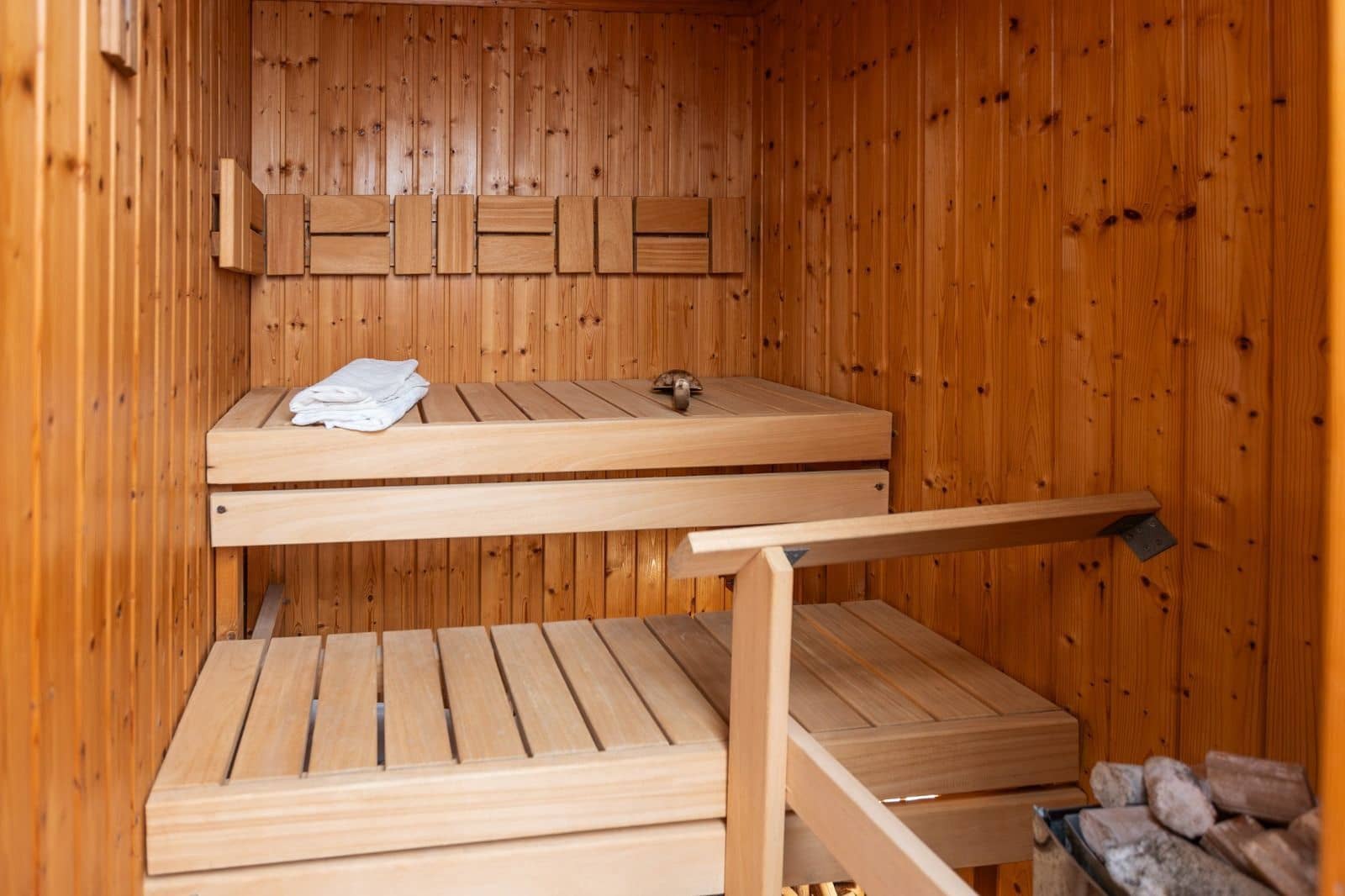 2 bedroom Townhouse for sale in Torrevieja with pool - € 135,000 (Ref: 9798914)