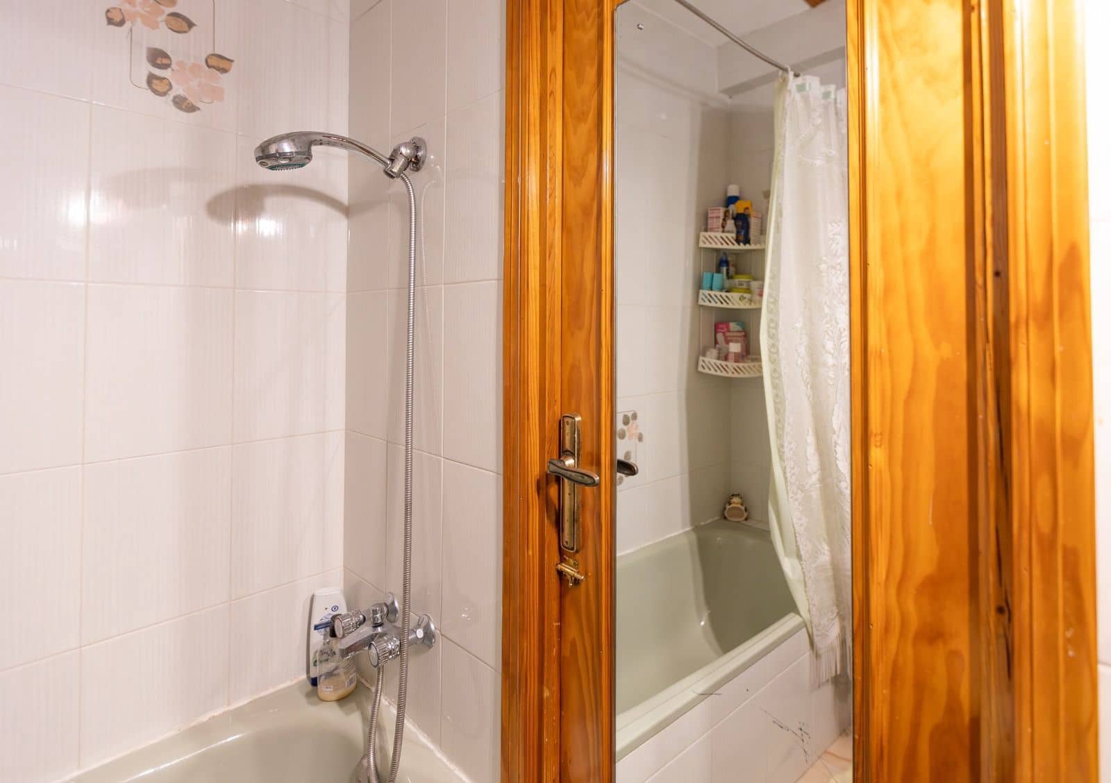 2 bedroom Townhouse for sale in Torrevieja with pool - € 135,000 (Ref: 9798914)