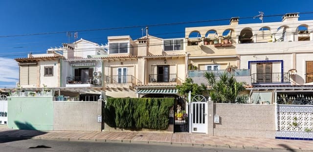 2 soveværelse Byhus til salg i Torrevieja med swimmingpool - € 135.000 (Ref: 9798914)