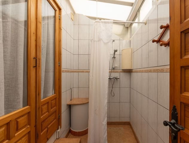 2 soveværelse Byhus til salg i Torrevieja med swimmingpool - € 135.000 (Ref: 9798914)