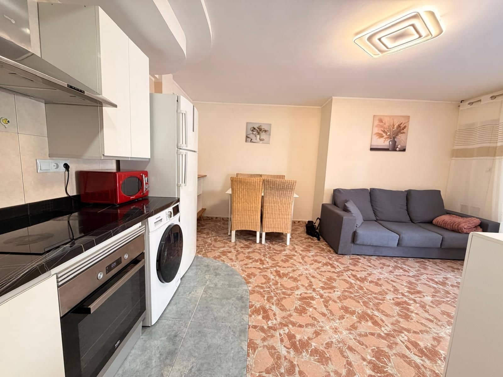 2 soverom Leilighet til salgs i Torrevieja - € 157 500 (Ref: 9798915)