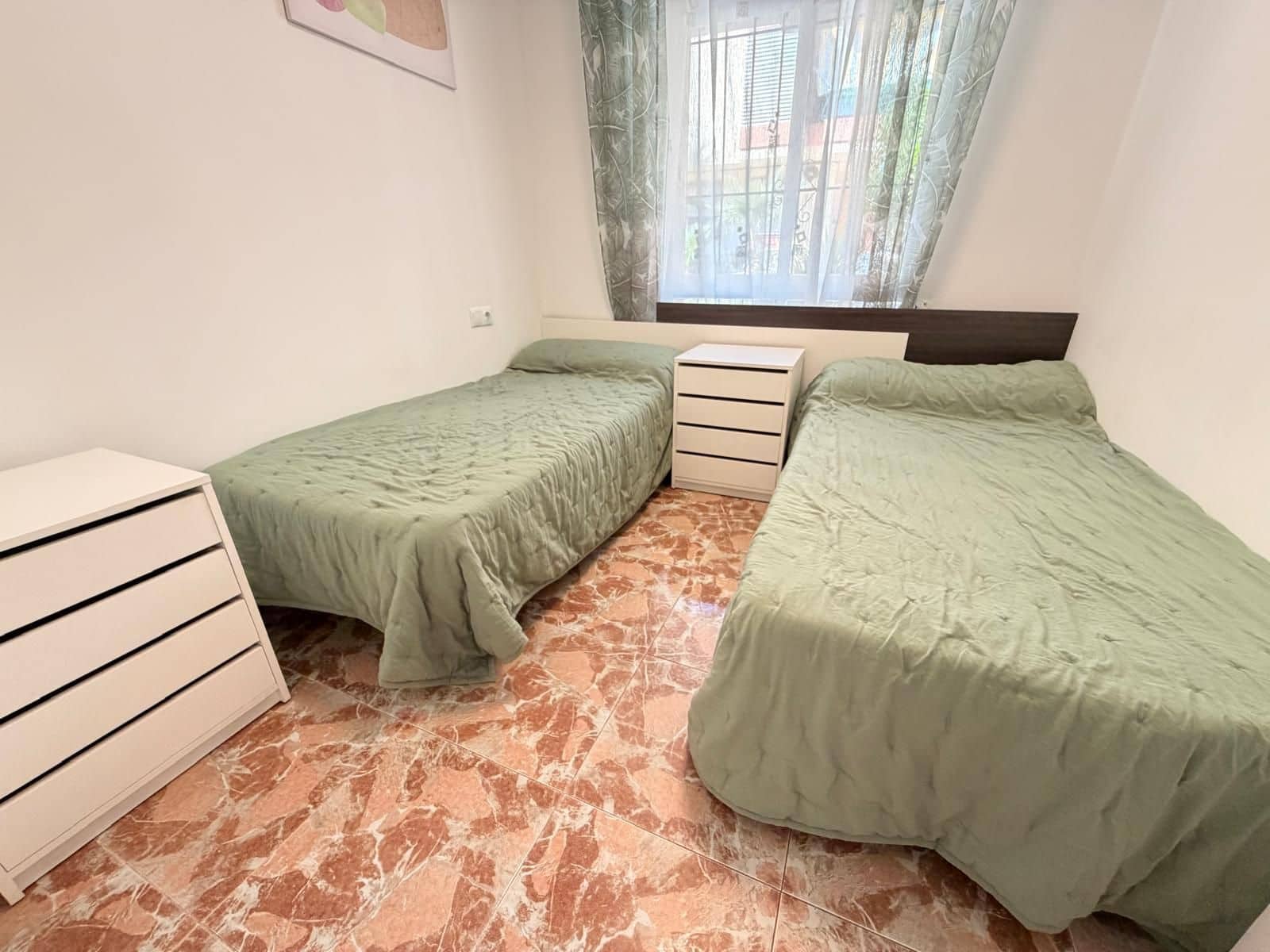 2 soverom Leilighet til salgs i Torrevieja - € 157 500 (Ref: 9798915)