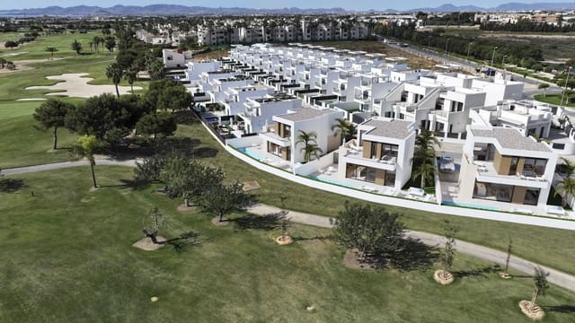 3 soveværelse Villa til salg i Roda, San Javier med swimmingpool - € 799.000 (Ref: 9842674)