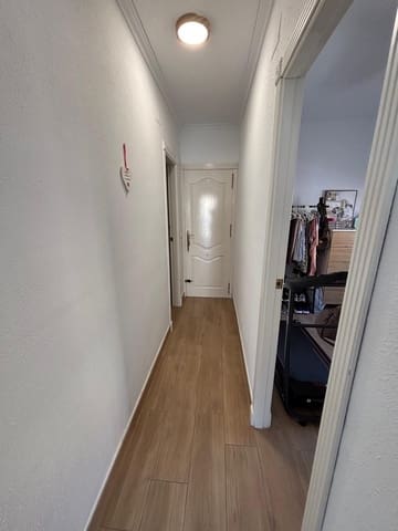 2 sypialnia Bungalow na sprzedaż w Torrevieja z basenem garażem - 169 900 € (Ref: 9889909)