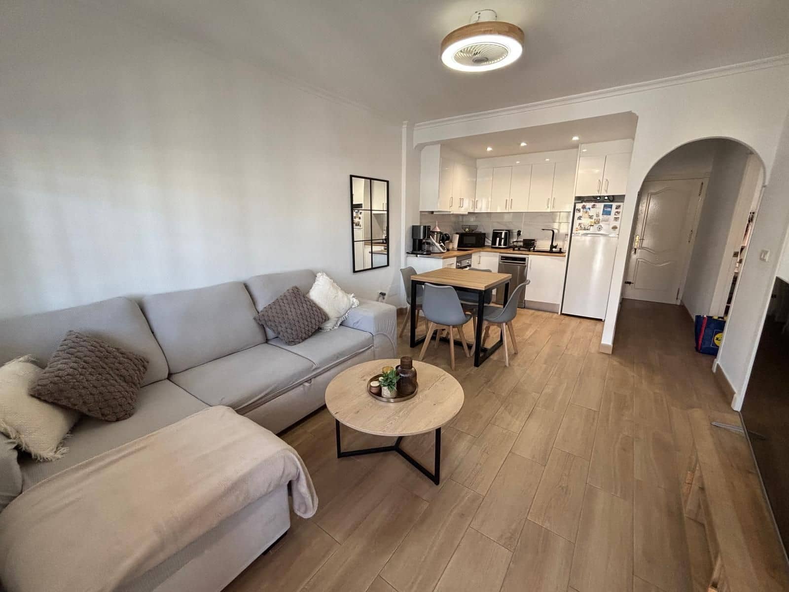 2 sypialnia Bungalow na sprzedaż w Torrevieja z basenem garażem - 169 900 € (Ref: 9889911)