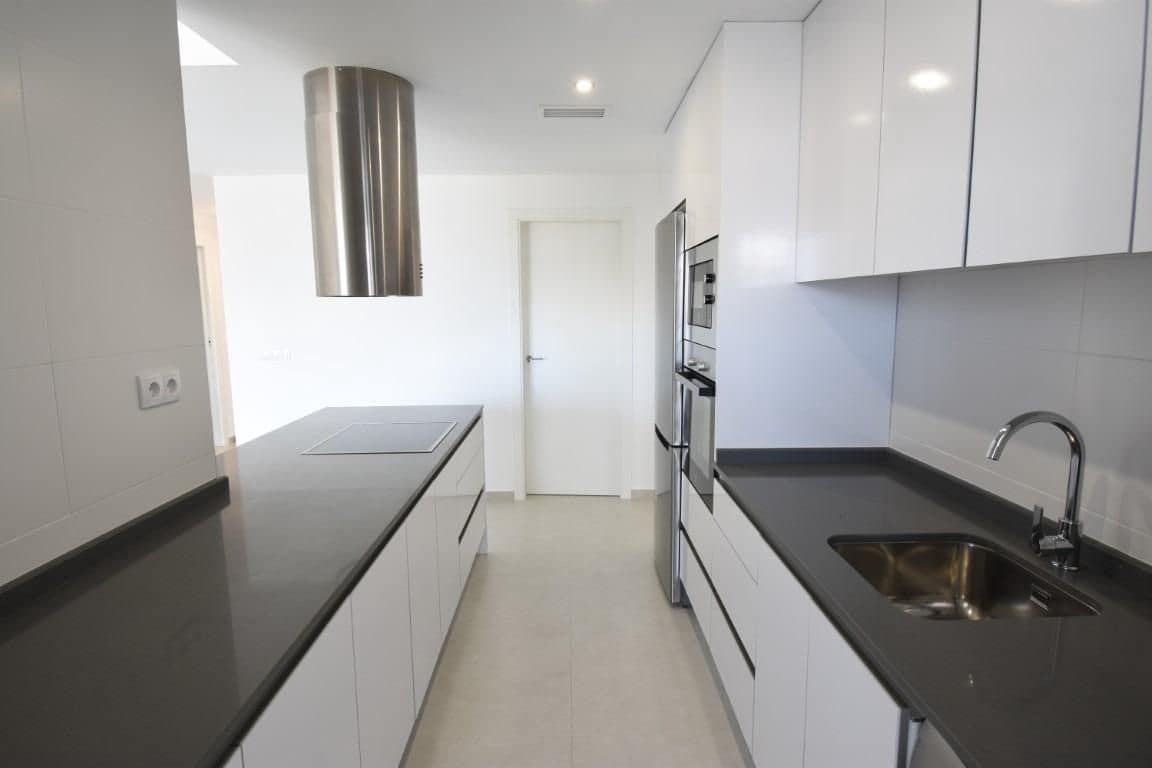 2 slaapkamer Appartement te koop in San Miguel de Salinas met zwembad - € 266.000 (Ref: 9900953)