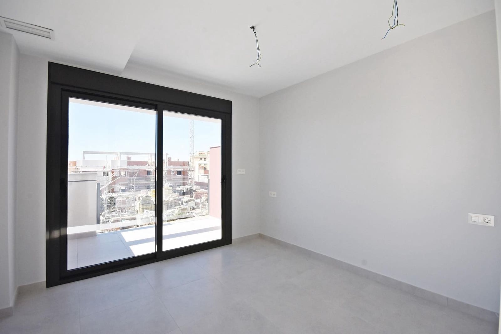 3 quarto Moradia para venda em Alamillo com piscina - 298 000 € (Ref: 9962211)