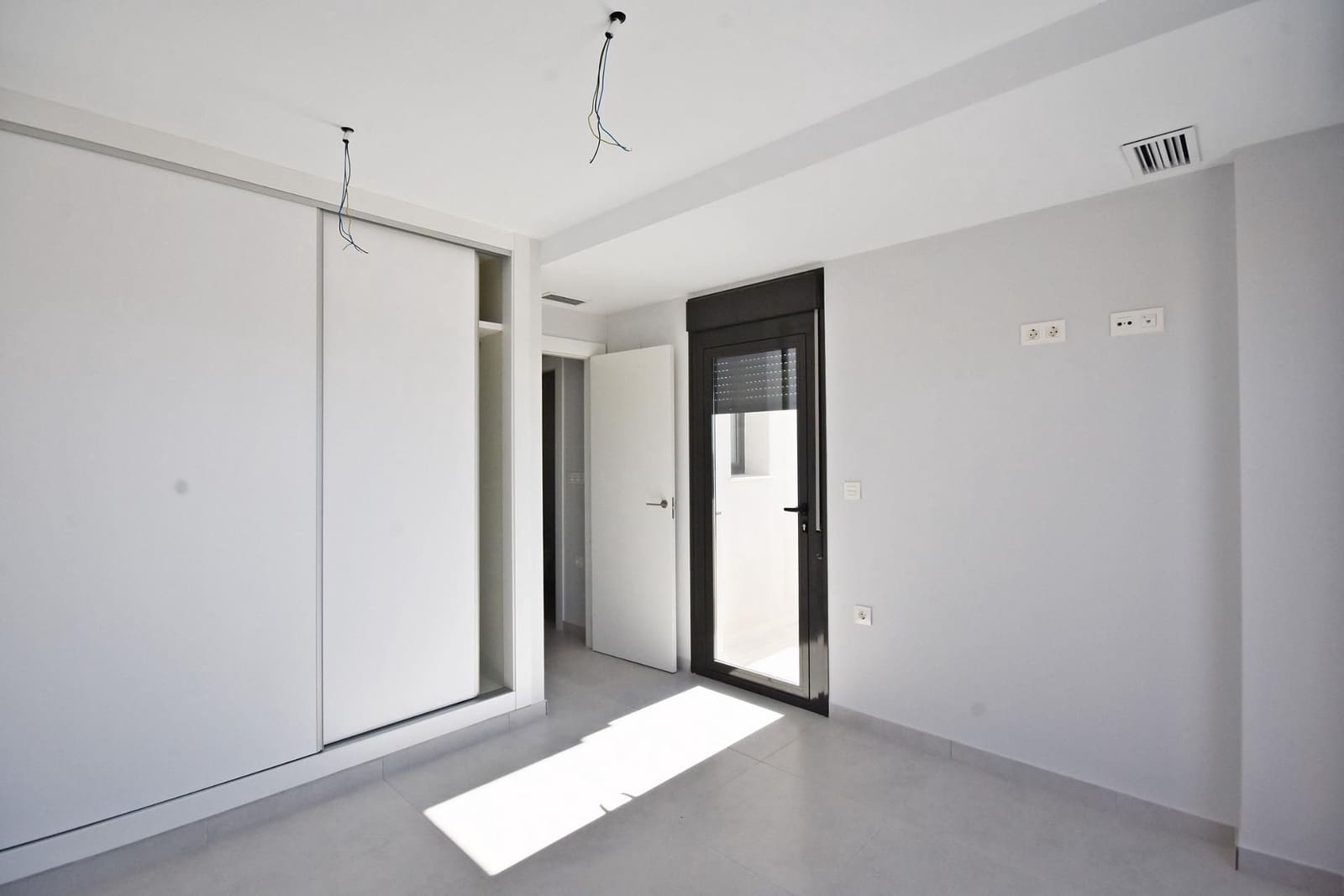 3 quarto Moradia para venda em Alamillo com piscina - 298 000 € (Ref: 9962211)
