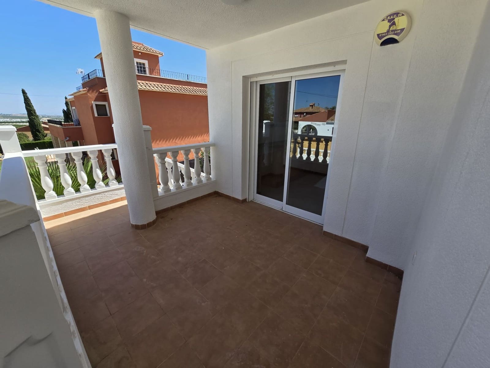 3 bedroom Villa for sale in Jacarilla with pool garage - € 480,000 (Ref: 9962217)