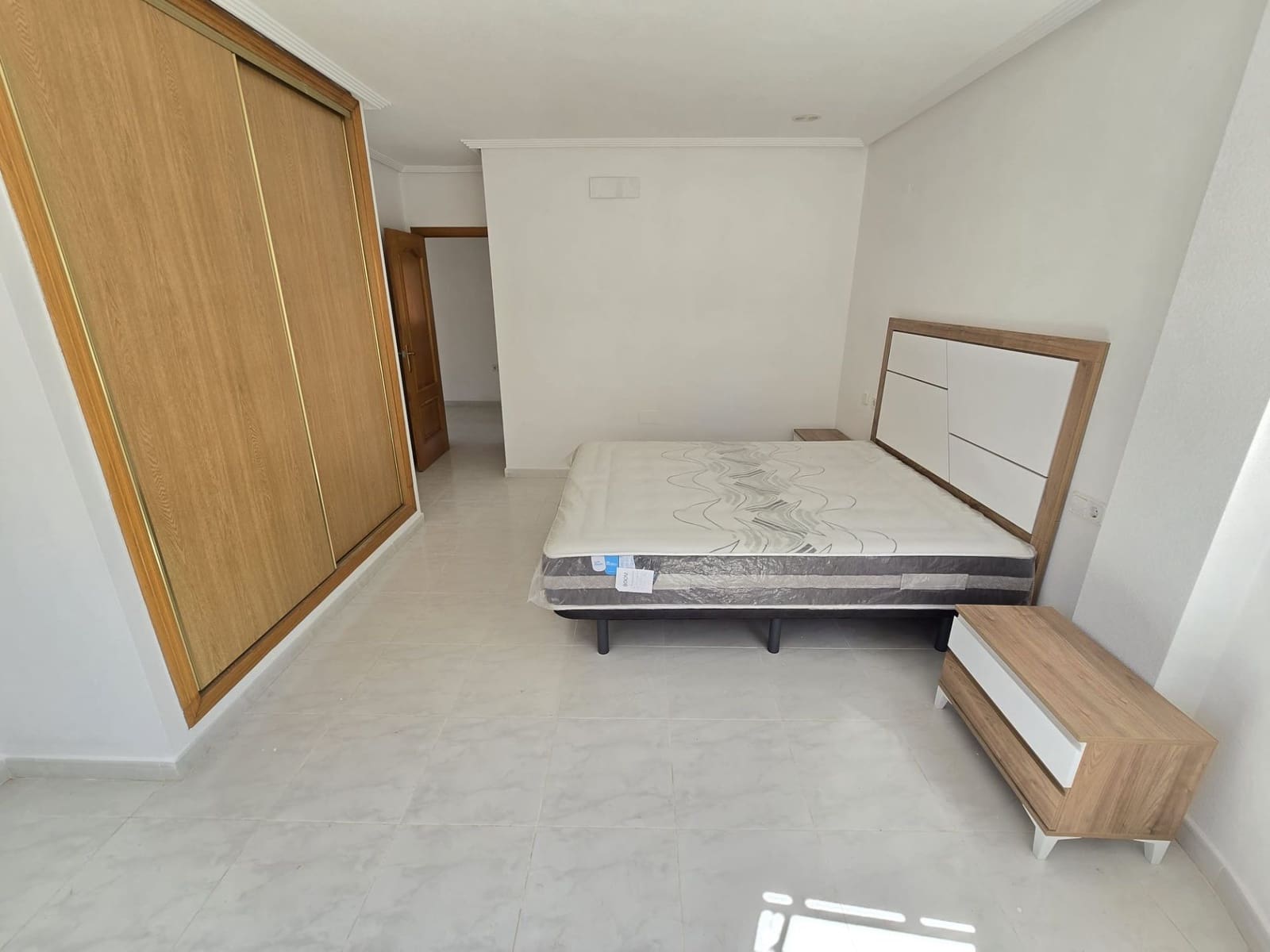 3 bedroom Villa for sale in Jacarilla with pool garage - € 480,000 (Ref: 9962217)