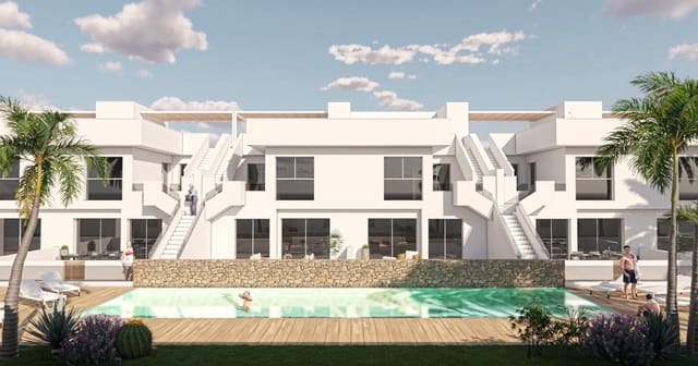 Bungalow de 3 habitaciones en Pilar de la Horadada en venta con piscina - 334.900 € (Ref: 9984442)