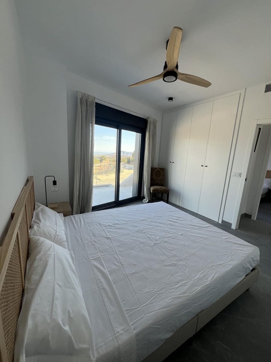 3 soveværelse Villa til salg i Polop med swimmingpool - € 547.690 (Ref: 9984447)