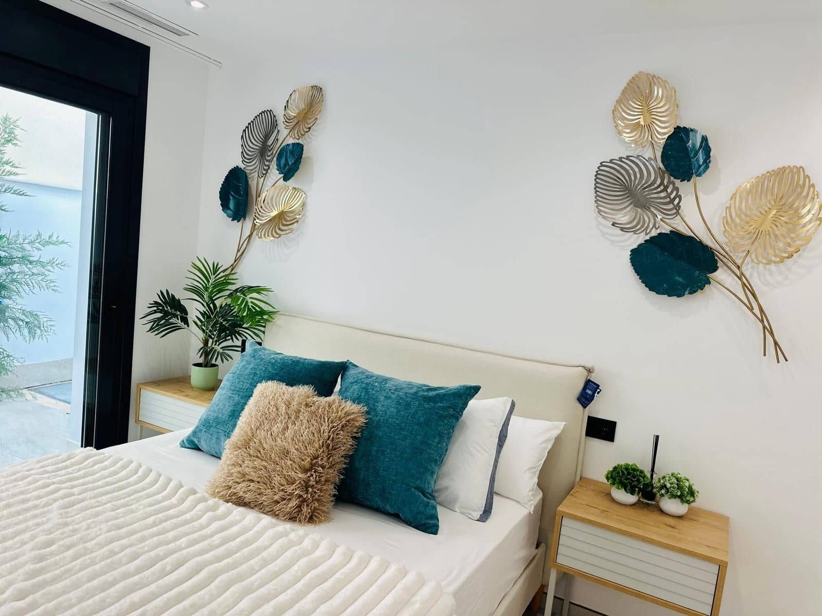 3 soveværelse Villa til salg i San Pedro del Pinatar med swimmingpool - € 489.000 (Ref: 9984454)