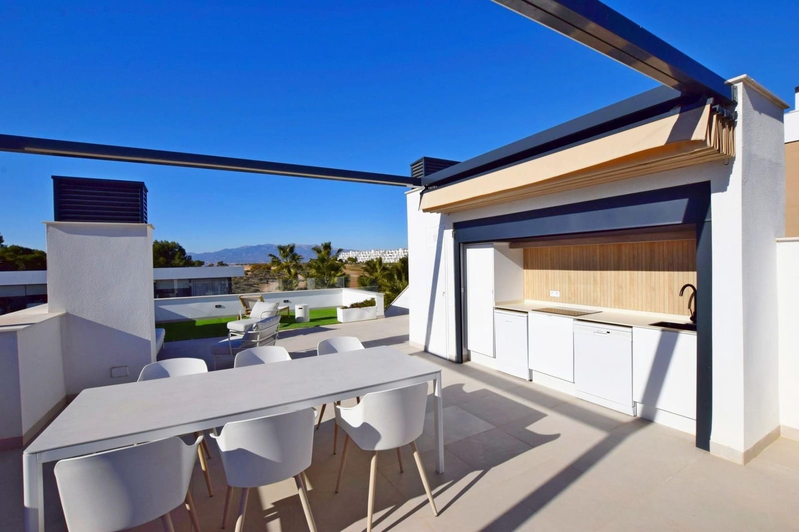3 soveværelse Villa til salg i Condado de Alhama med swimmingpool - € 325.000 (Ref: 9984457)