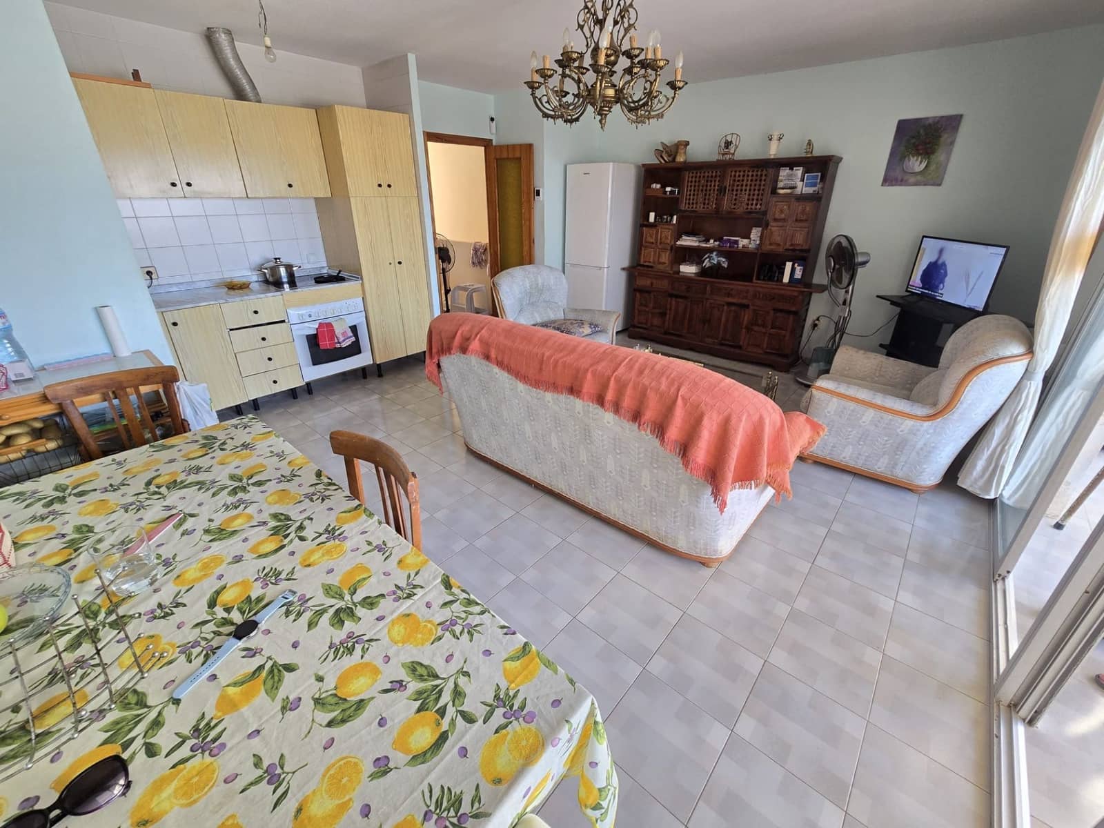 4 bedroom Semi-detached Villa for sale in Torrevieja with garage - € 360,000 (Ref: 9996687)