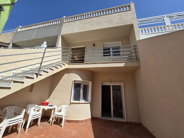 4 bedroom Semi-detached Villa for sale in Torrevieja with garage - € 360,000 (Ref: 9996687)