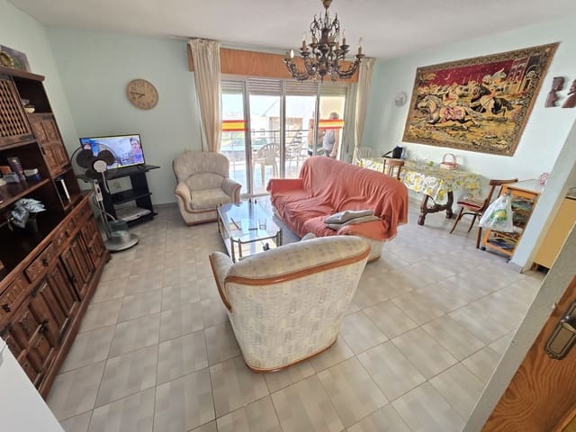 4 bedroom Semi-detached Villa for sale in Torrevieja with garage - € 360,000 (Ref: 9996687)