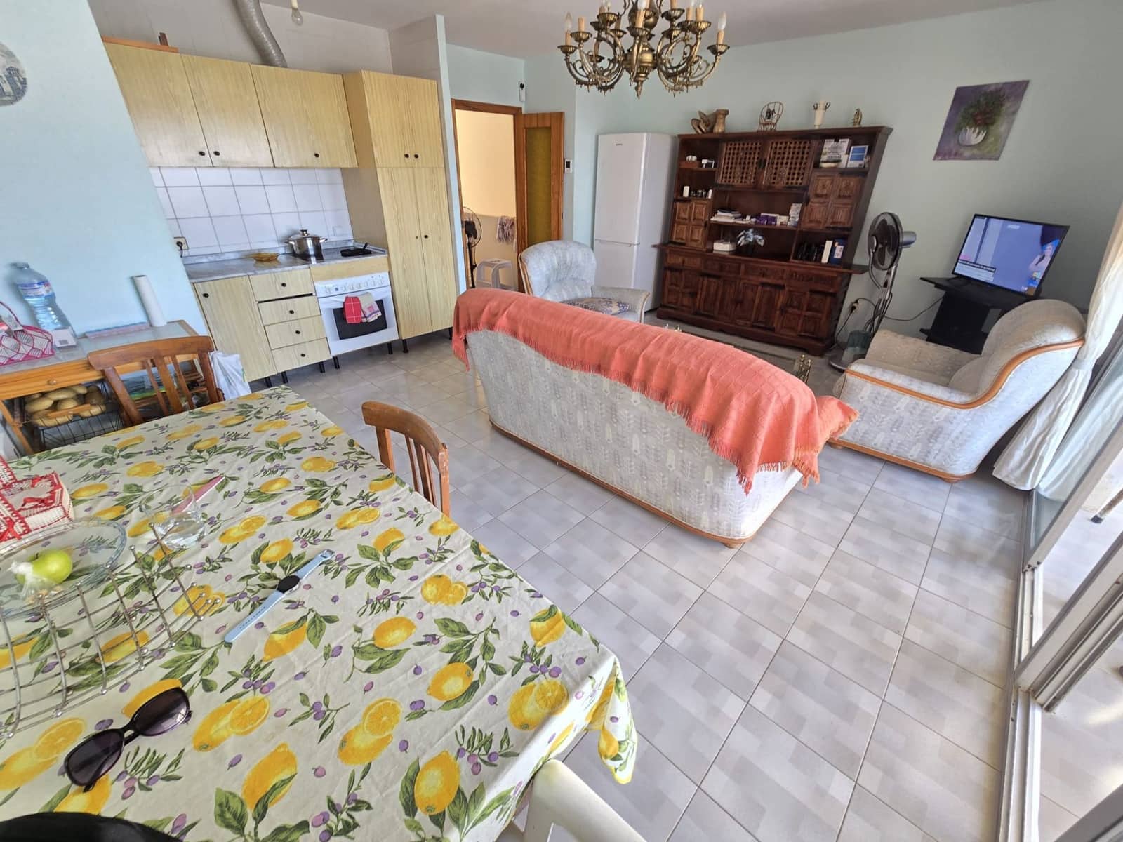 4 bedroom Semi-detached Villa for sale in Torrevieja with garage - € 360,000 (Ref: 9996687)
