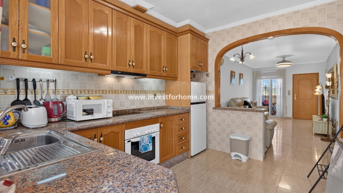 2 chambre Maison de Ville à vendre à Villamartin avec piscine garage - 215 000 € (Ref: 10133525)