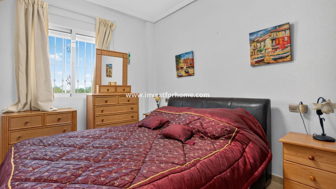 2 chambre Maison de Ville à vendre à Villamartin avec piscine garage - 215 000 € (Ref: 10133525)