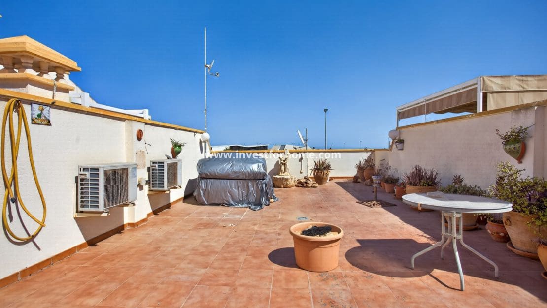 2 chambre Maison de Ville à vendre à Villamartin avec piscine garage - 215 000 € (Ref: 10133525)