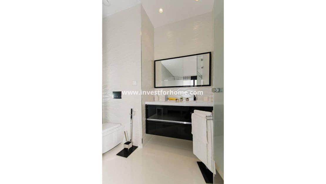 3 soveværelse Villa til salg i Dehesa de Campoamor med swimmingpool - € 995.000 (Ref: 10158441)