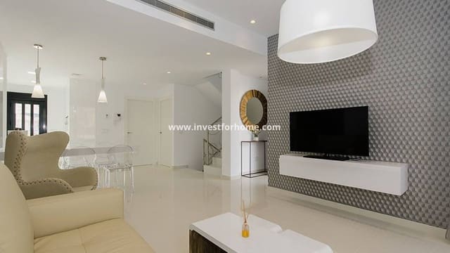 3 Zimmer Villa zu verkaufen in Dehesa de Campoamor, Orihuela mit Pool - 995.000 € (Ref: 10158441)