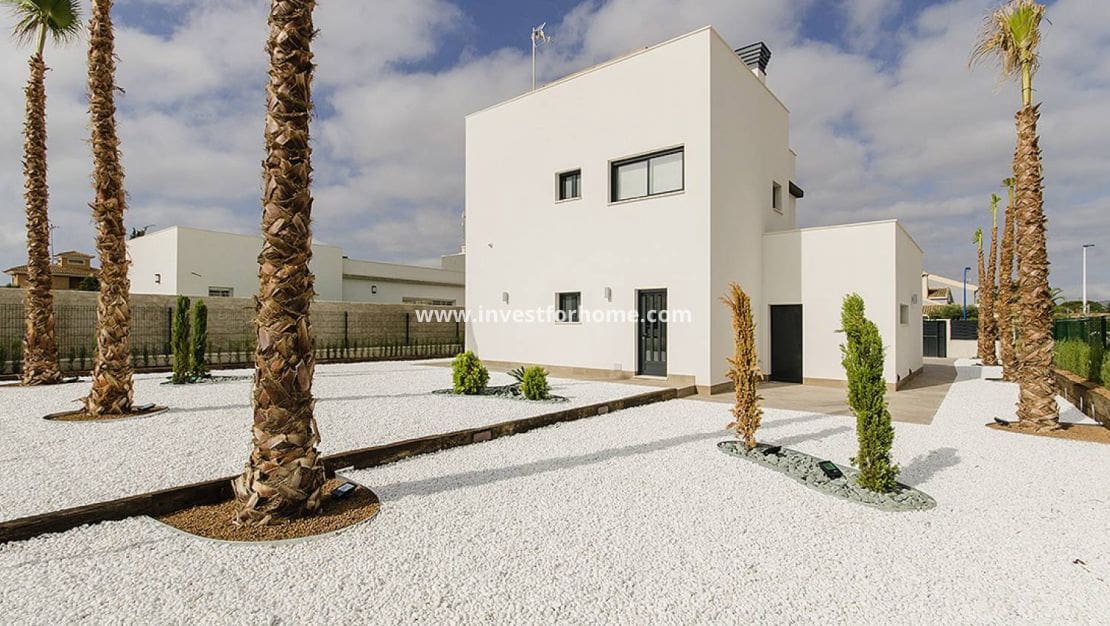 3 soveværelse Villa til salg i Dehesa de Campoamor med swimmingpool - € 995.000 (Ref: 10158441)