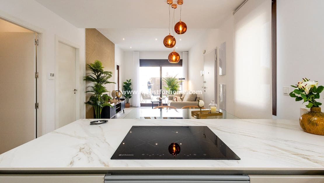 2 slaapkamer Villa te koop in Orihuela Costa met zwembad garage - € 351.000 (Ref: 10158443)