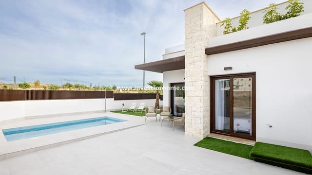 2 Zimmer Villa zu verkaufen in Orihuela Costa, Orihuela mit Pool Garage - 351.000 € (Ref: 10158443)
