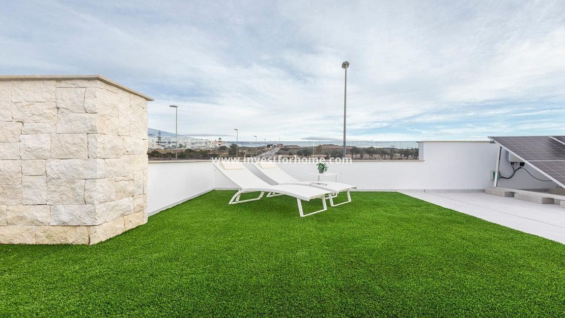 2 slaapkamer Villa te koop in Orihuela Costa met zwembad garage - € 351.000 (Ref: 10158443)