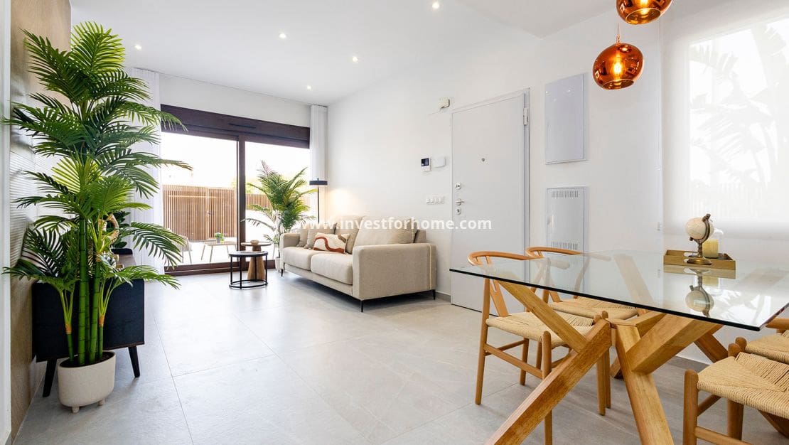 2 slaapkamer Villa te koop in Orihuela Costa met zwembad garage - € 351.000 (Ref: 10158443)