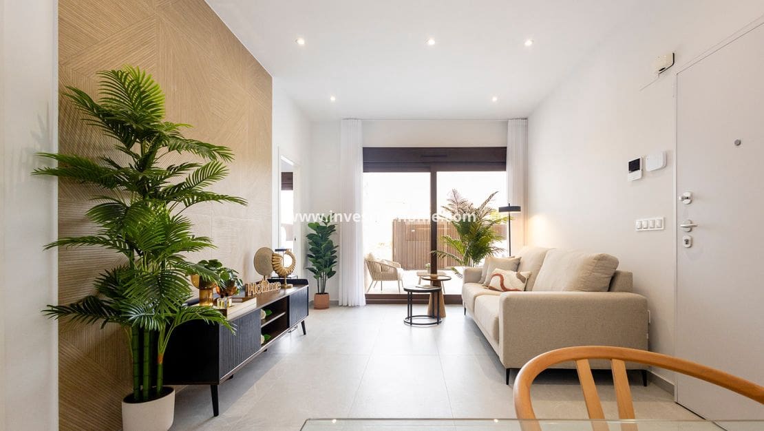 2 slaapkamer Villa te koop in Orihuela Costa met zwembad garage - € 351.000 (Ref: 10158443)