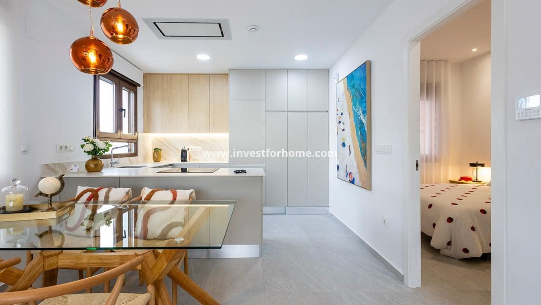 2 slaapkamer Villa te koop in Orihuela Costa met zwembad garage - € 351.000 (Ref: 10158443)