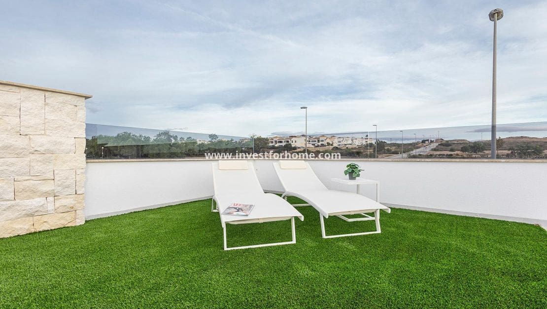 2 slaapkamer Villa te koop in Orihuela Costa met zwembad garage - € 351.000 (Ref: 10158443)