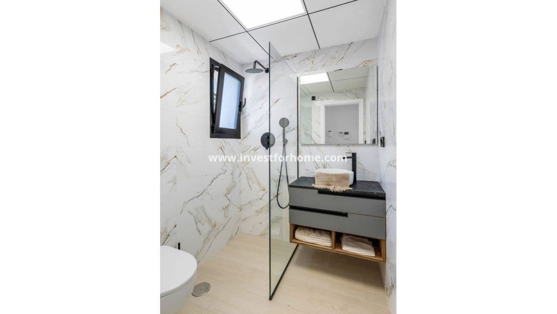 2 sypialnia Apartament na sprzedaż w Guardamar del Segura z basenem - 222 000 € (Ref: 10158444)